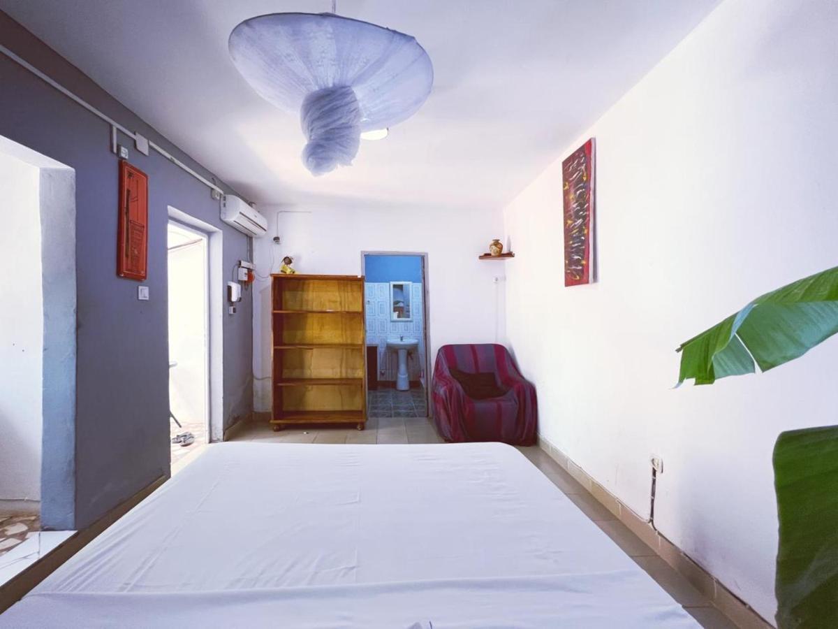 Casa Cacheu Homestay Guest House ビサウ エクステリア 写真