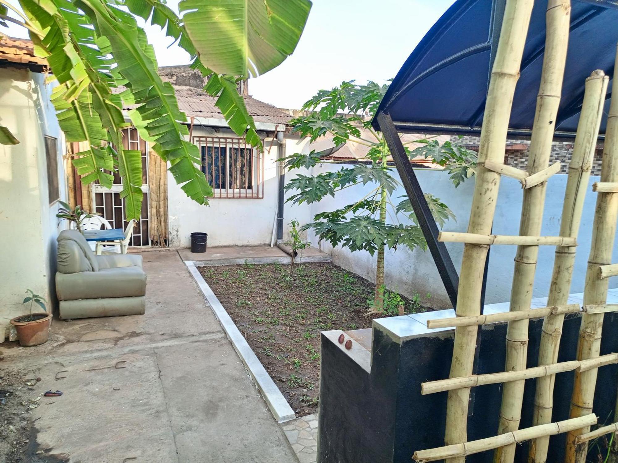 Casa Cacheu Homestay Guest House ビサウ エクステリア 写真