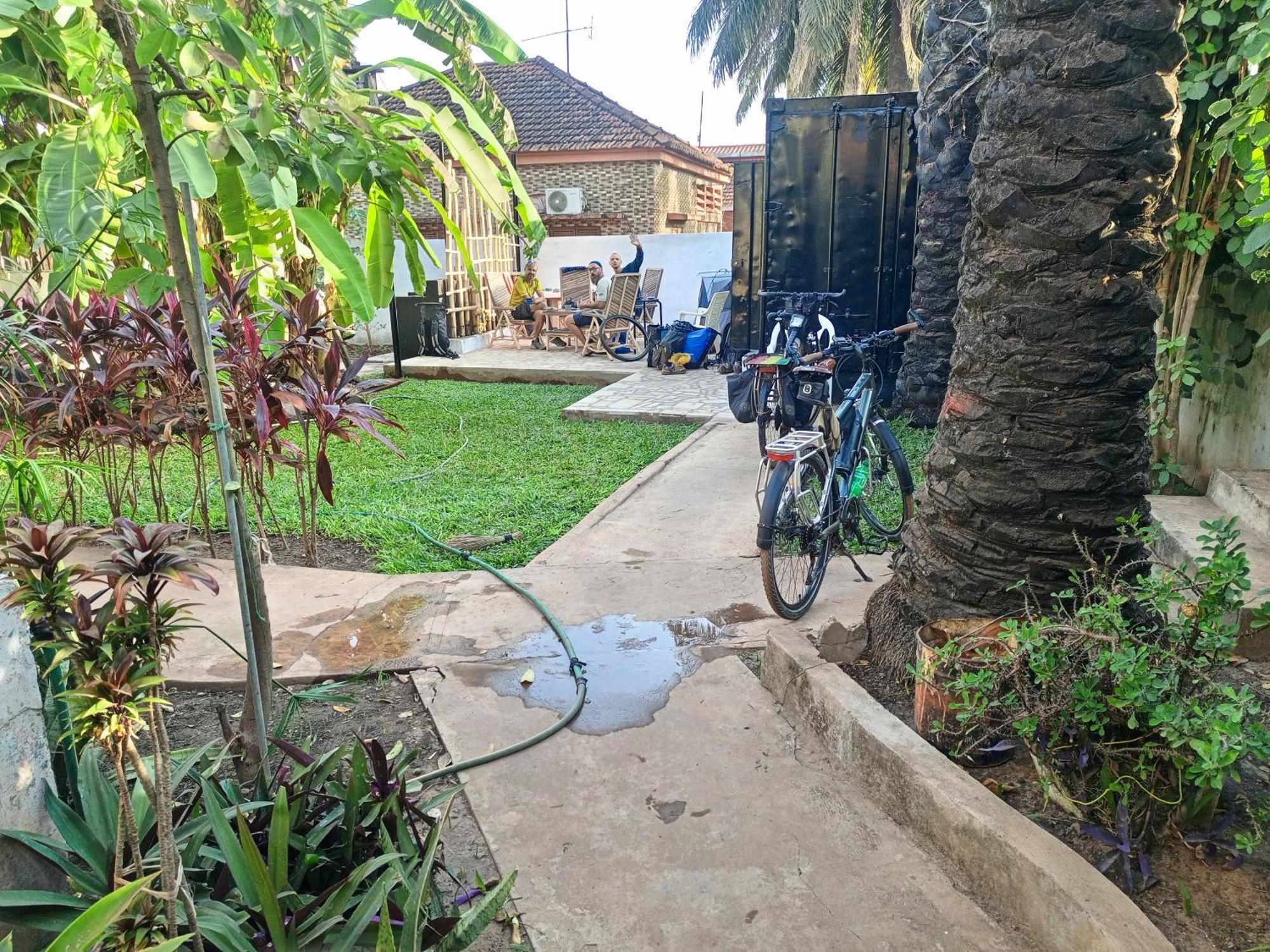 Casa Cacheu Homestay Guest House ビサウ エクステリア 写真