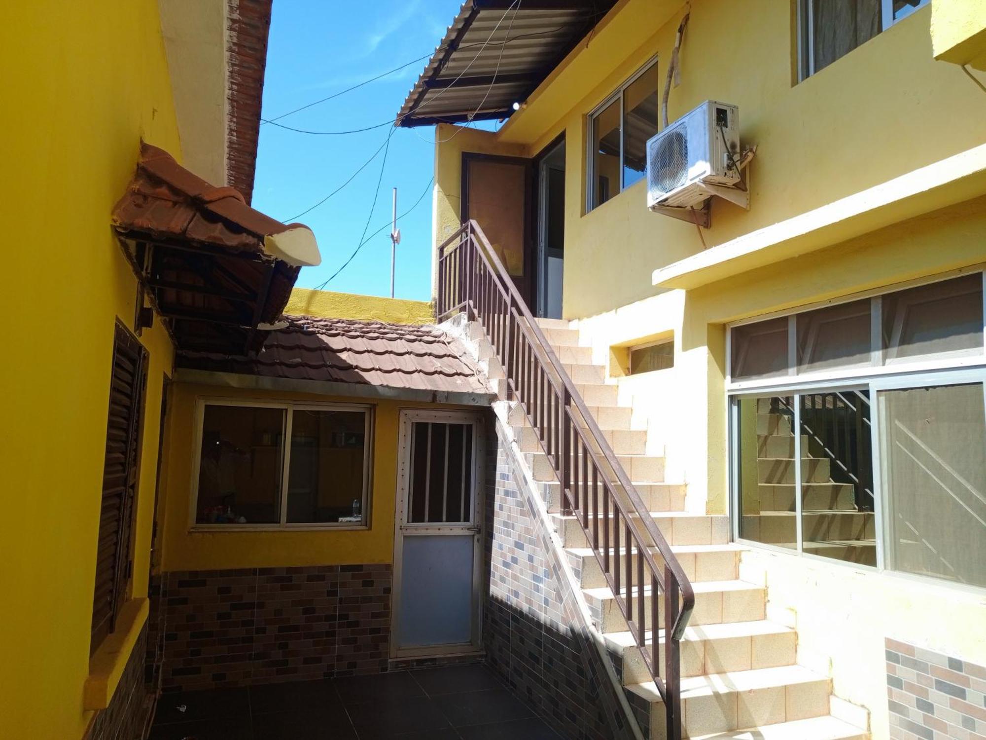 Casa Cacheu Homestay Guest House ビサウ エクステリア 写真